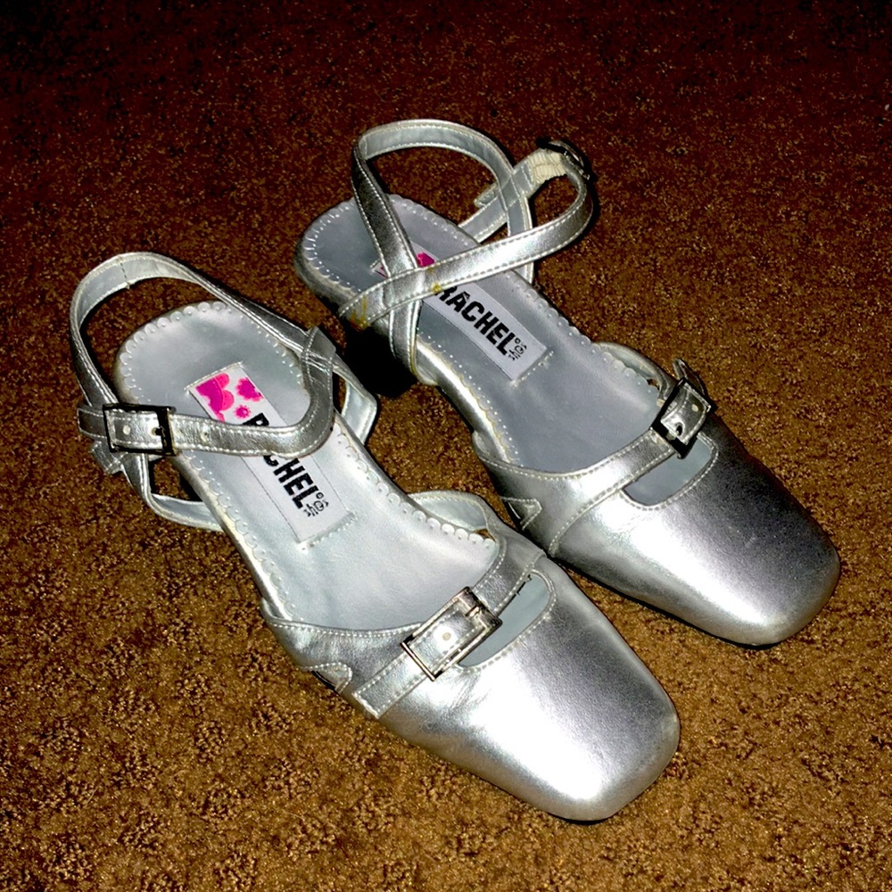 Silver heels shoes 12.5 Little Girl Wedding, graduation, party EUC